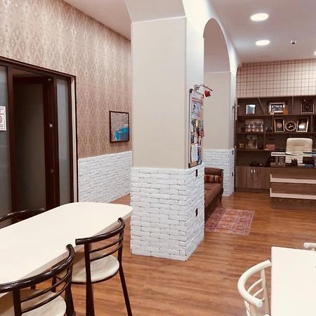 Salam Hostel Baku Ngoại thất bức ảnh