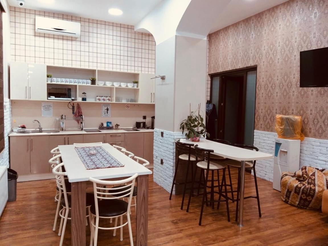 Salam Hostel Baku Ngoại thất bức ảnh