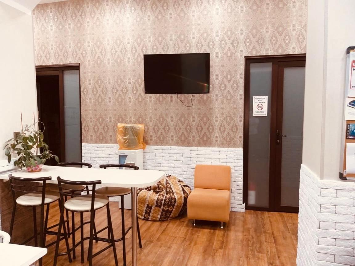 Salam Hostel Baku Ngoại thất bức ảnh