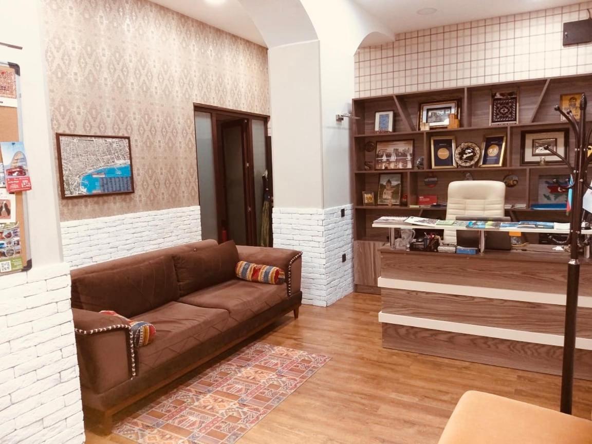Salam Hostel Baku Ngoại thất bức ảnh