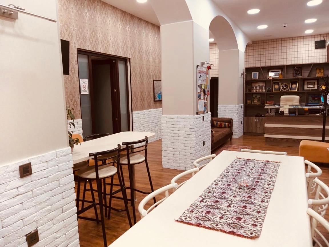 Salam Hostel Baku Ngoại thất bức ảnh